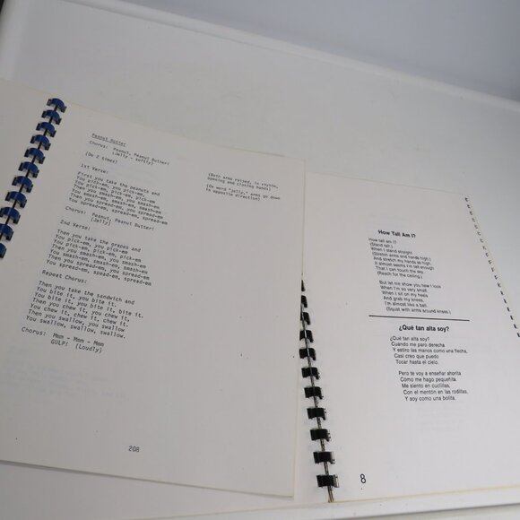 (4) Songs & Finger Plays Books ENG/SPANISH on some books SPIRAL BOUND - Picture 8 of 14